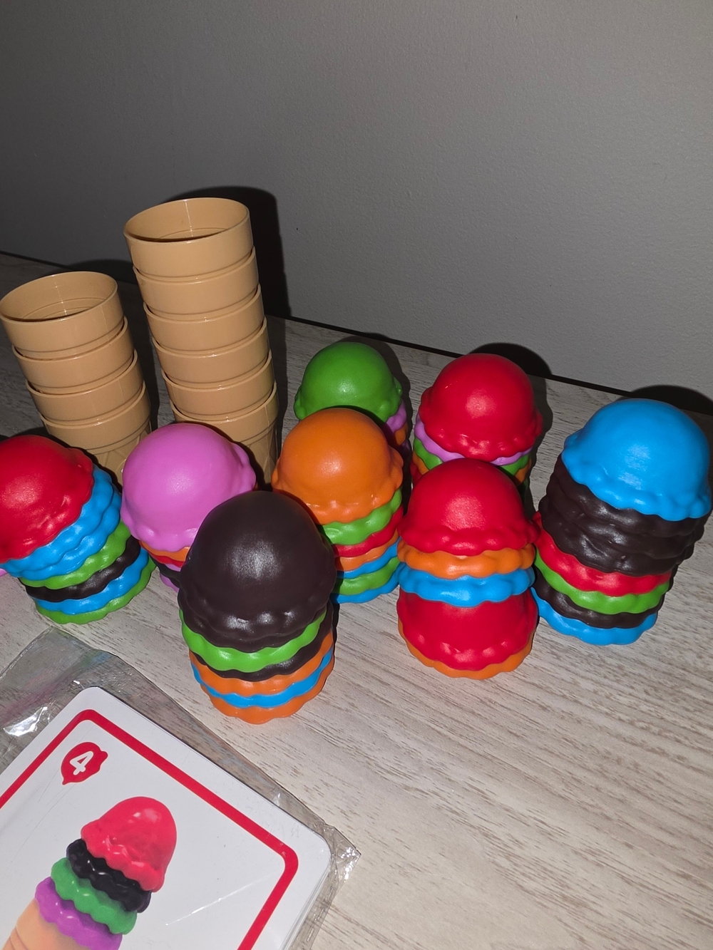 Ice Cream Counting & Color Sorting Set - Picture 4 of 6